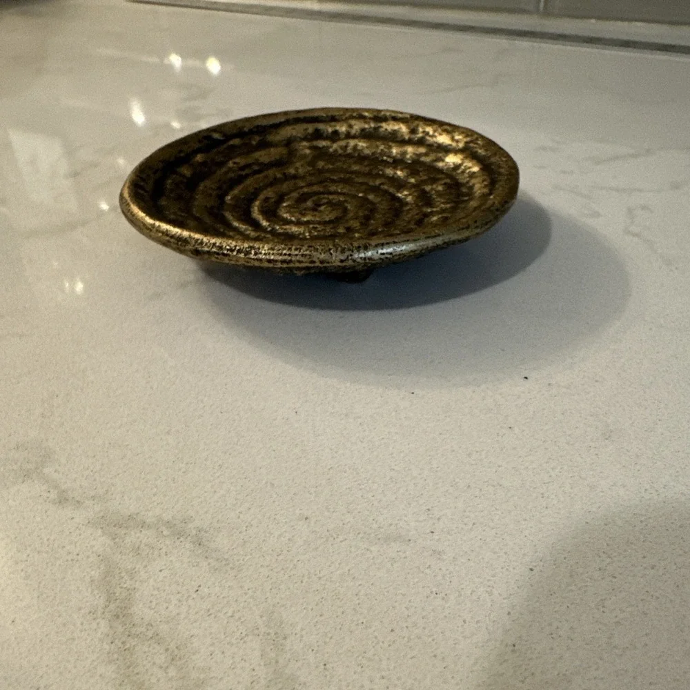 Vintage Andrea By‎ Sadek Trinket Dish textured, gold-gilded spiral pattern.